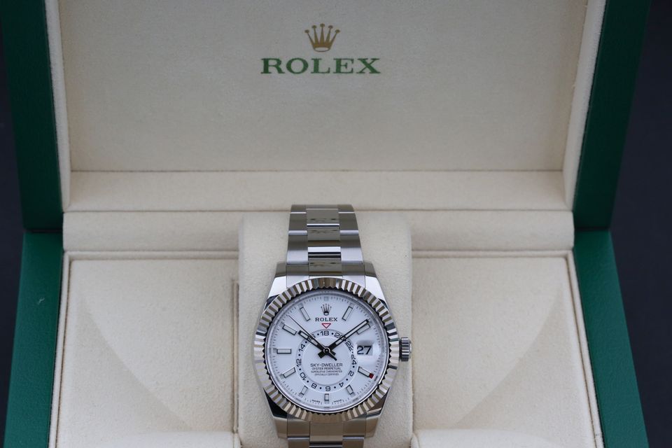 Rolex Sky-Dweller 326934 Image 4